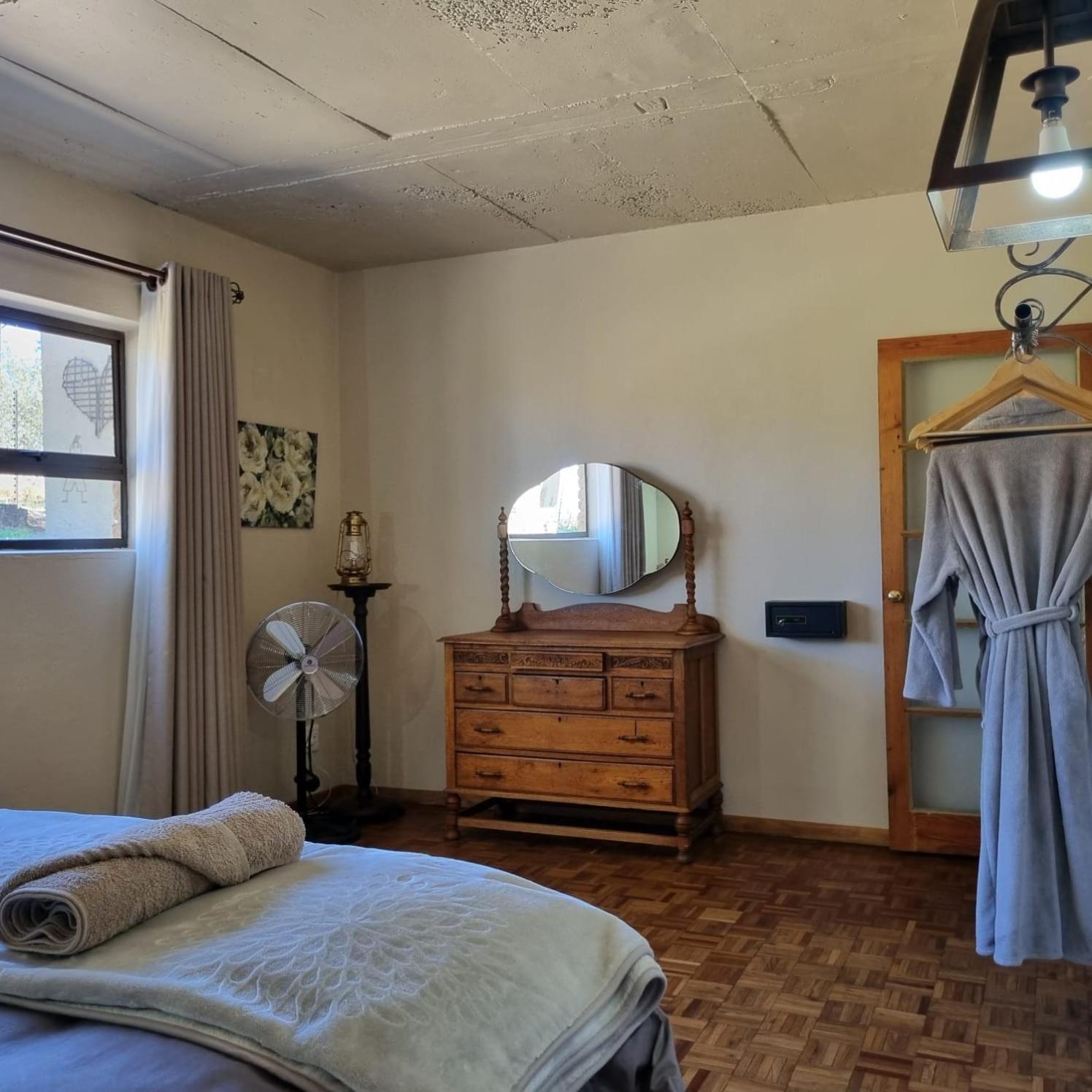 Отель The Fat Mulberry Guest Farm Фурисбург Экстерьер фото