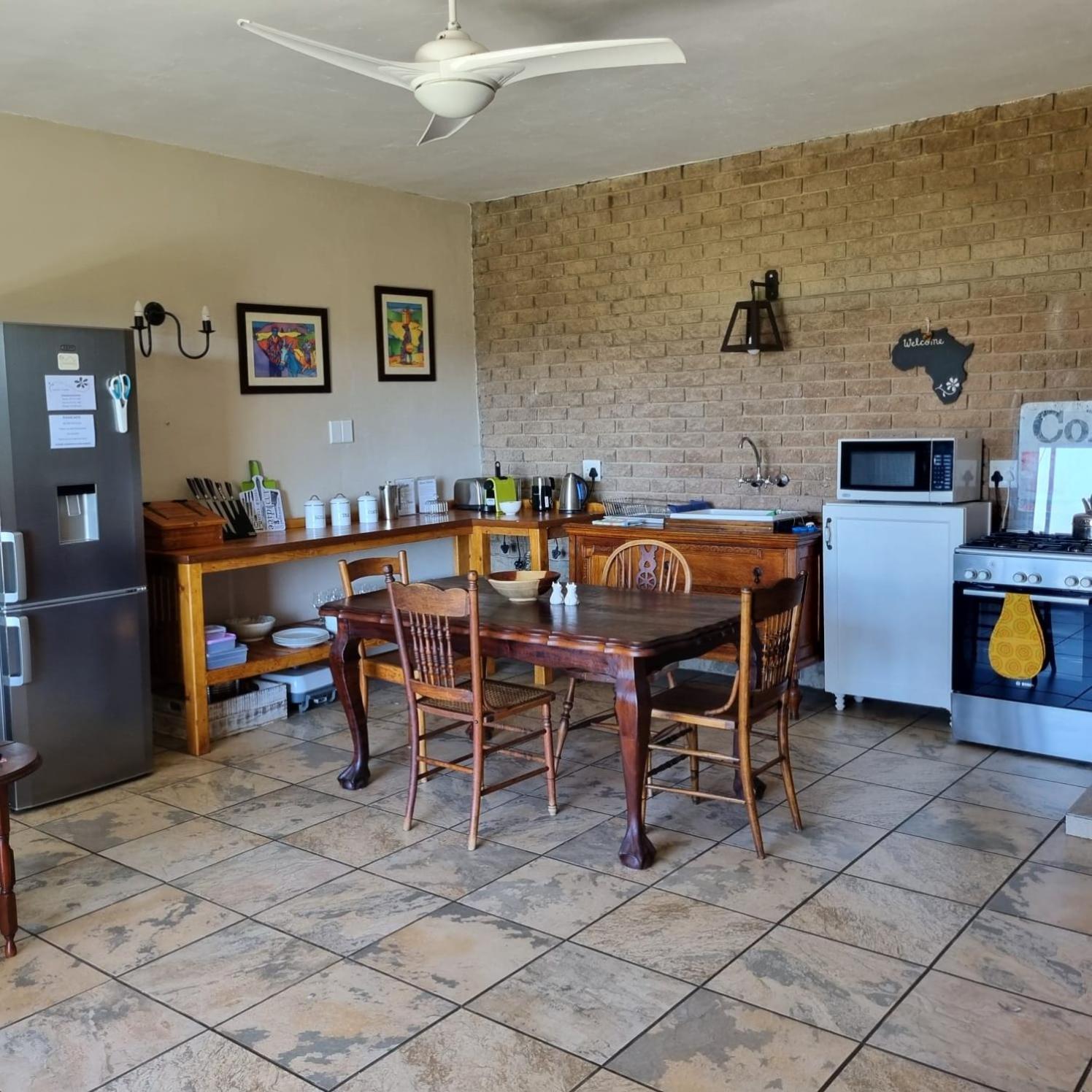 Отель The Fat Mulberry Guest Farm Фурисбург Экстерьер фото