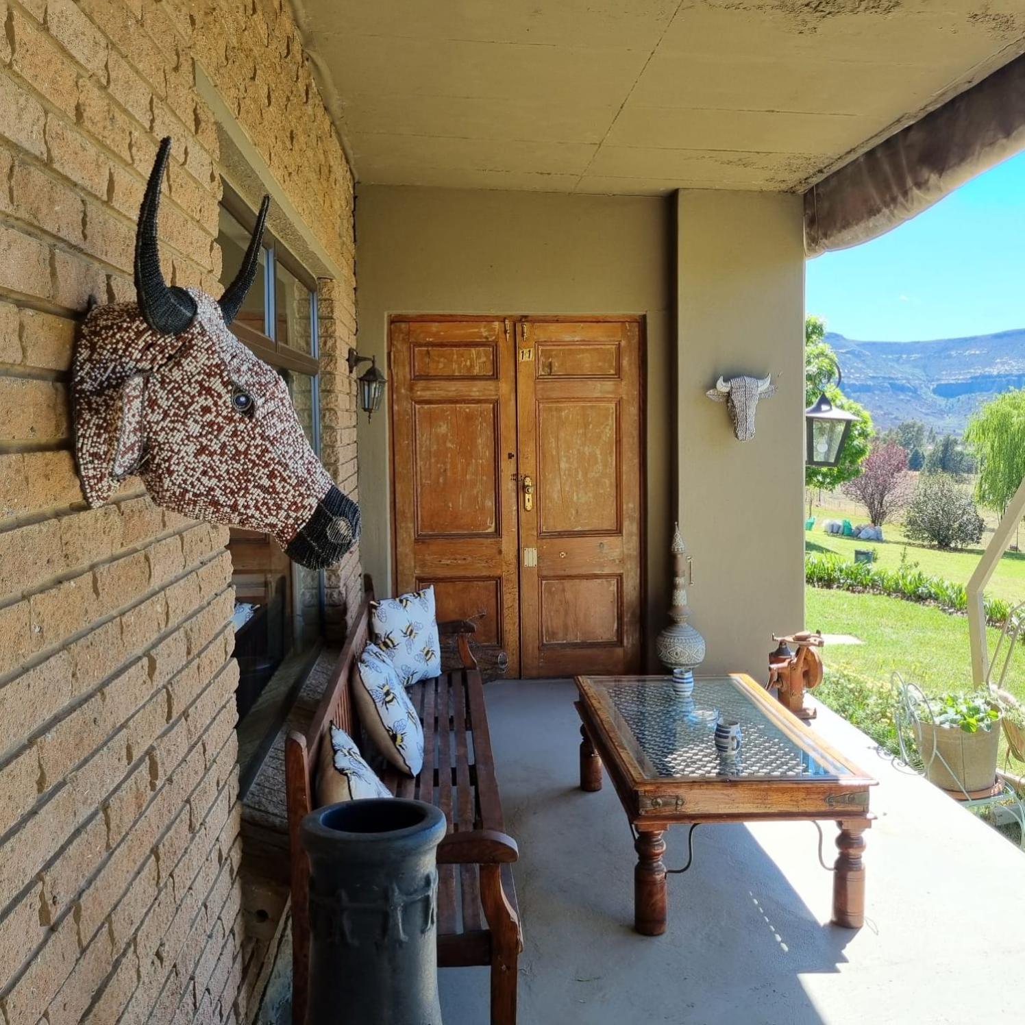 Отель The Fat Mulberry Guest Farm Фурисбург Экстерьер фото