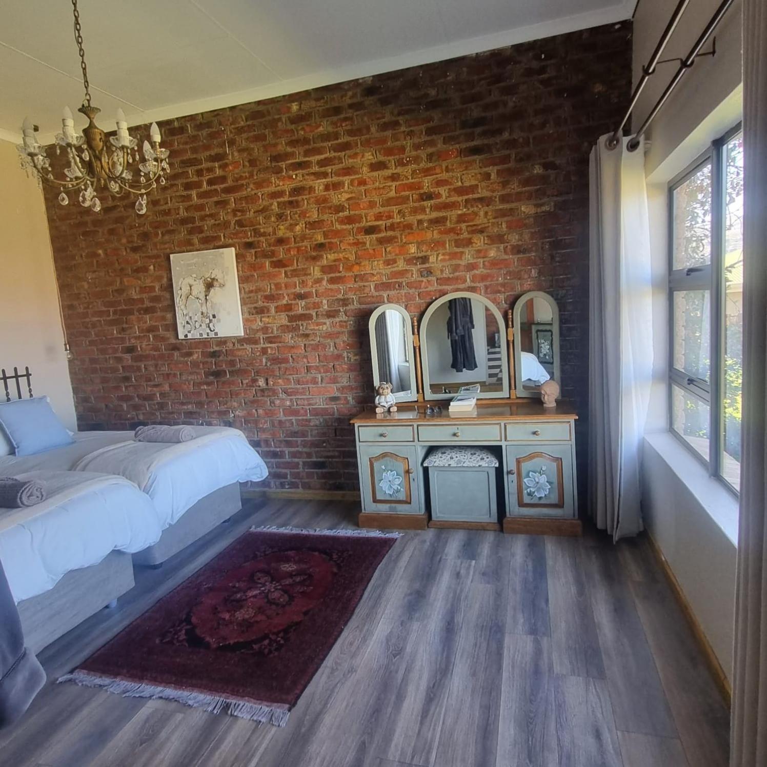 Отель The Fat Mulberry Guest Farm Фурисбург Экстерьер фото